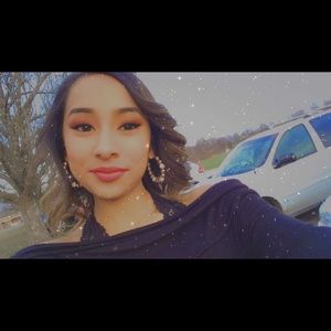 Meet your Posher, Lori